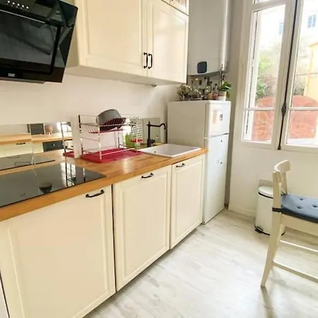 Joli Au Calme A 10 Min Des Marches Apartment *